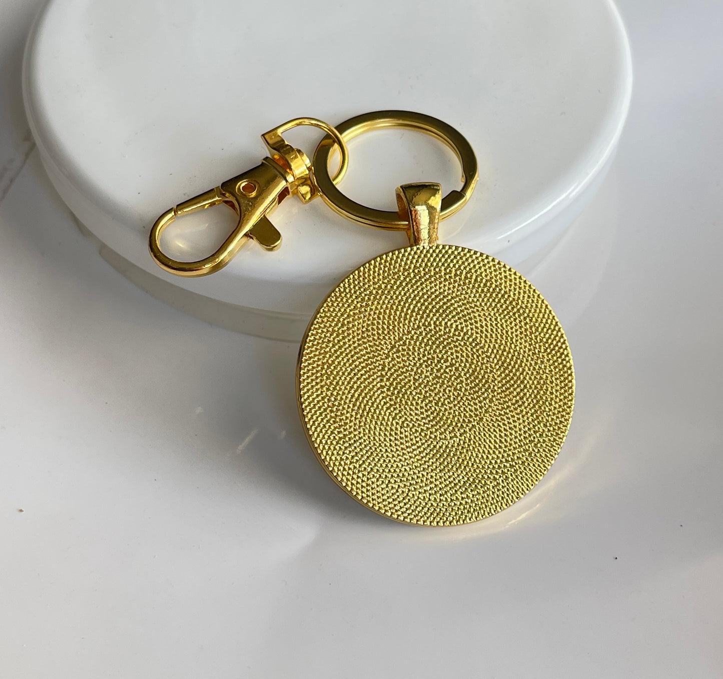 Gold Mahjong keychain one dot bird bam crack