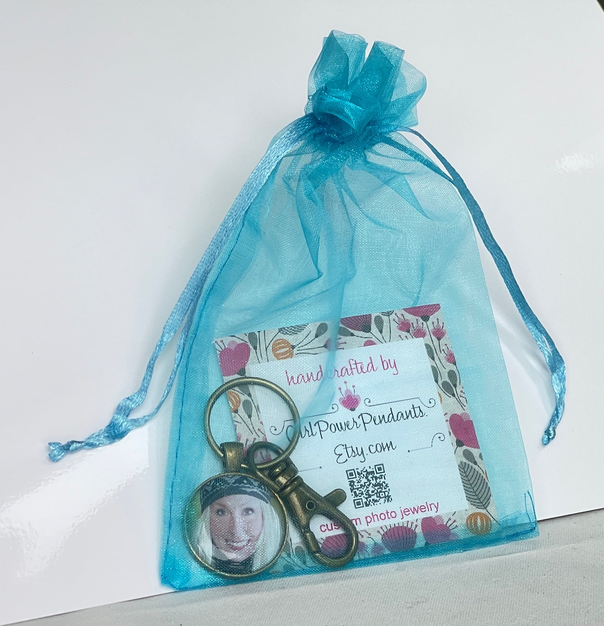 LittleGemGirl Personalized Picture Gift - Grandpa Key Chain Charm - Double Sided Custom Photo & Dictionary Definition Keychain - Father's Day Key Ring